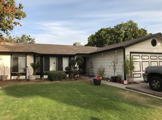 3876 N Forestiere Ave, Fresno, CA 93722