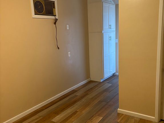 2nd image of 9722 Bartley Ave