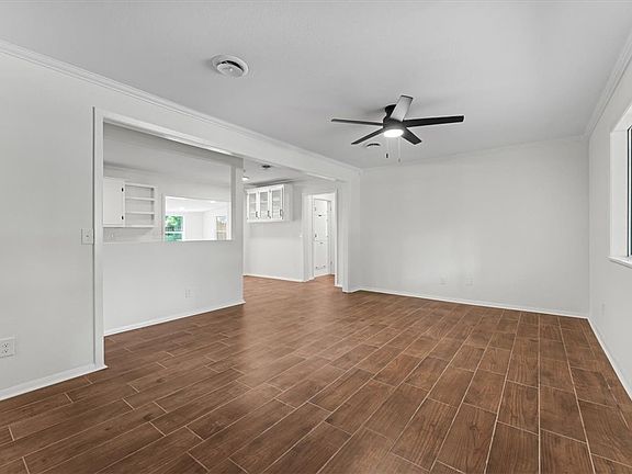 4th image of 313 Kelli Ave
