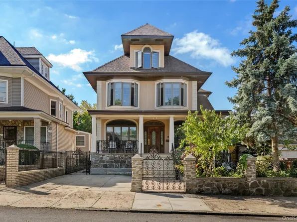 214 80th Street, Brooklyn, NY 11209