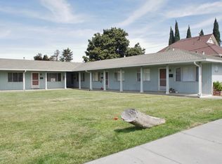 350 Richardson Dr APT L, Hollister, CA 95023