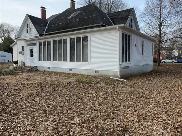 705 Park Ave, Sikeston, MO 63801