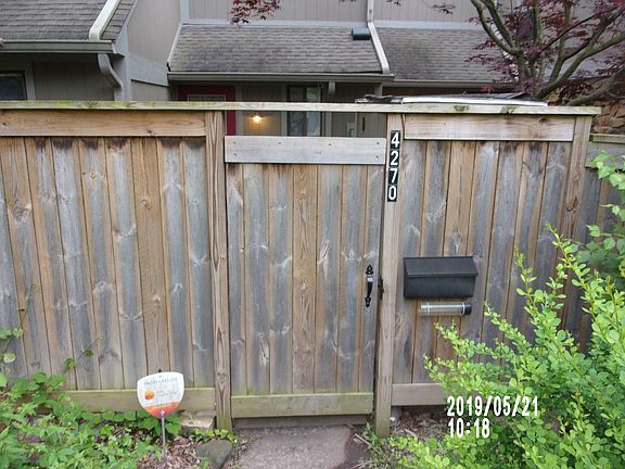 2nd image of 4270 Larkspur Trce