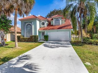 2746 Linkside Dr, Wellington, FL 33414