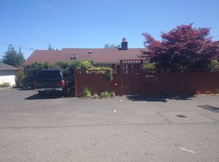 10030 9th Ave NW, Seattle, WA 98177