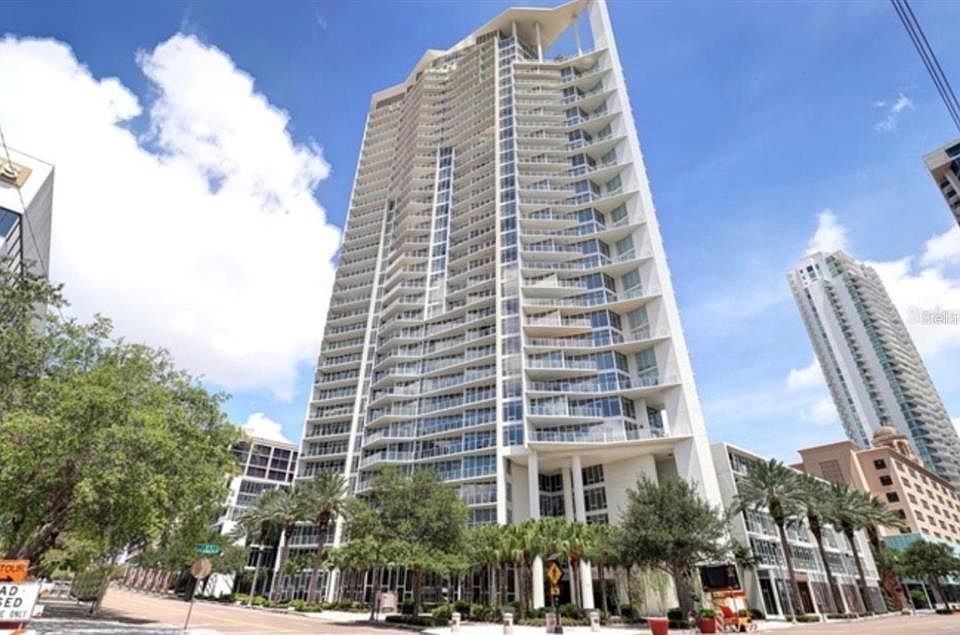 175 1st St S APT 1005, Saint Petersburg, FL 33701 | MLS #T3454801 | Zillow