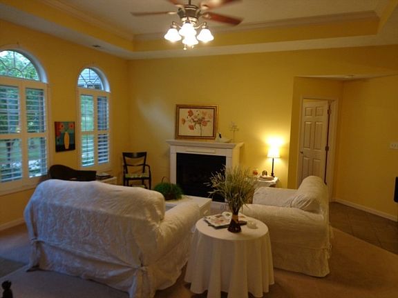 4th image of 8106 Wyntree Dr