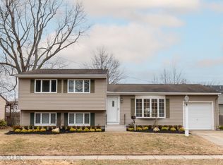 22 Cornell Dr, Hazlet, NJ 07730
