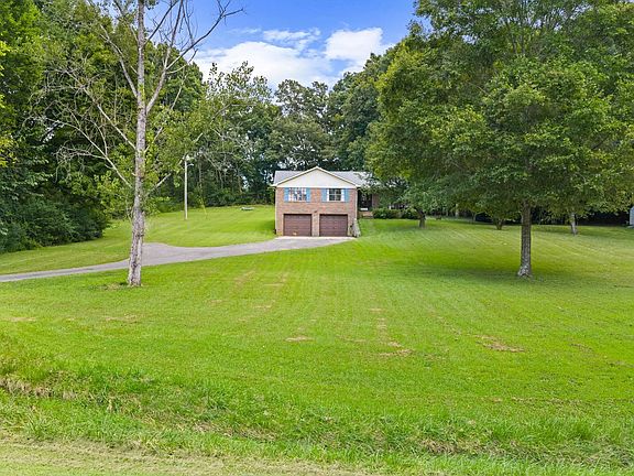 3rd image of 1560 County Road 11