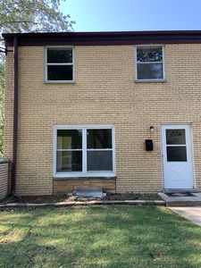 822 Colonial Dr APT A, Wheeling, IL, 60090