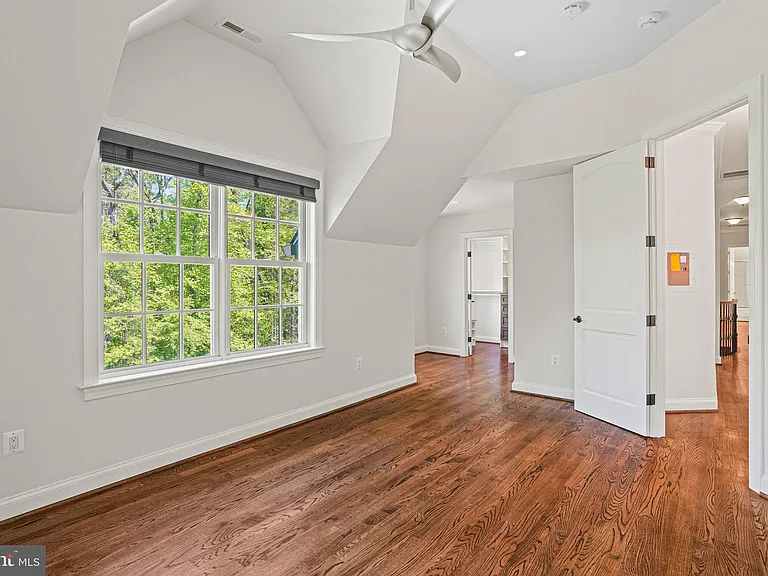 13551 Triadelphia Mill Rd — Photo 37