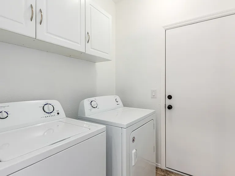 3674 S Joshua Tree Ln — Photo 20