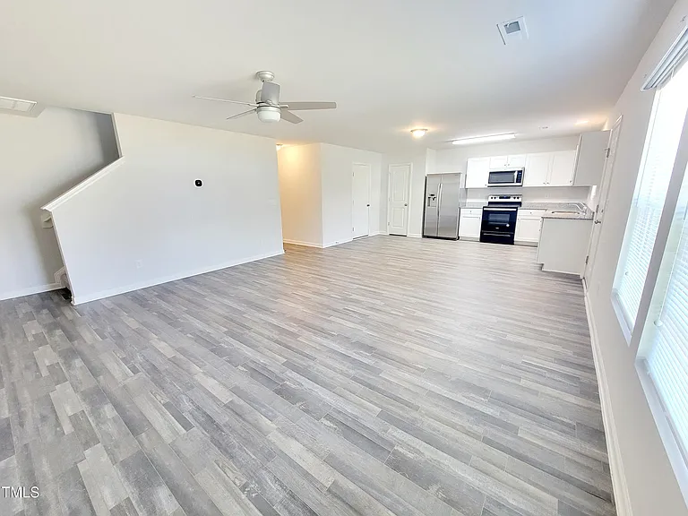 1315 Winter Sweet Ct — Photo 23