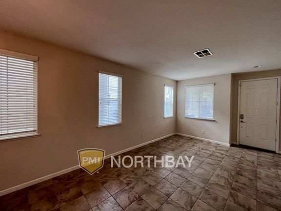 2nd image of 680 Greentree Cir