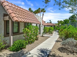 379 W Mariscal Rd, Palm Springs, CA 92262