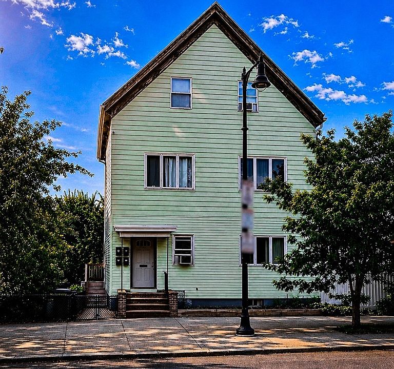 1st image of 549 Bennington St