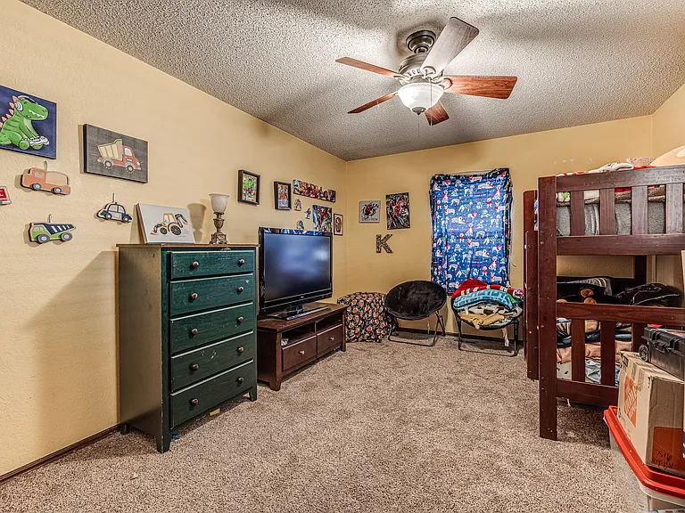 6204 SE 56th St — Photo 35
