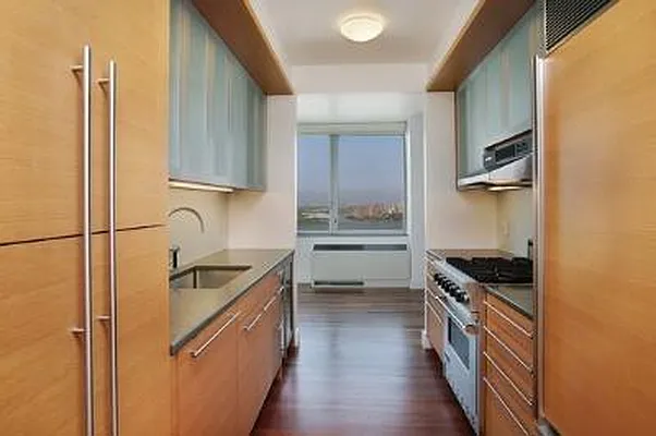Rented by Corcoran | media 3
