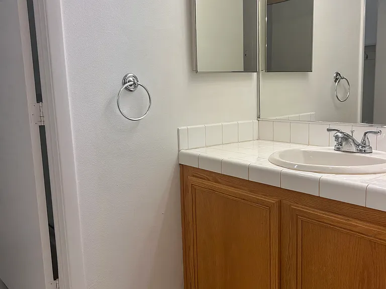 2110 Los Feliz St #1060 — Photo 7