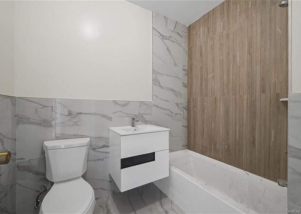 22 Stephens 22 Stephens Pl Spring Valley NY Zillow