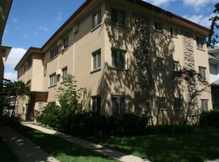 828 N Austin Blvd #1NW, Westchester, IL 60302