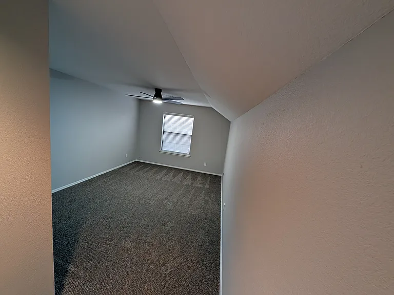 Upstairs Bedroom #2