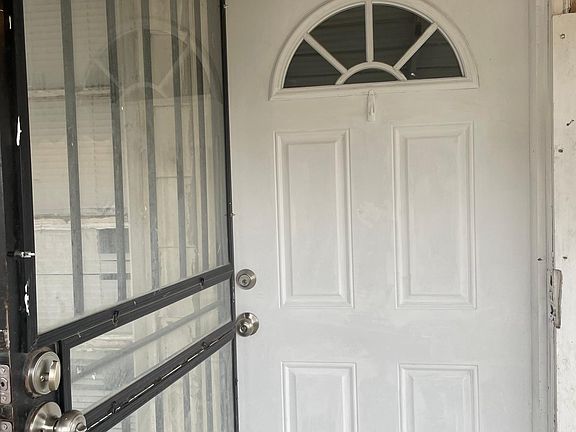 2nd image of 8216 Decatur St