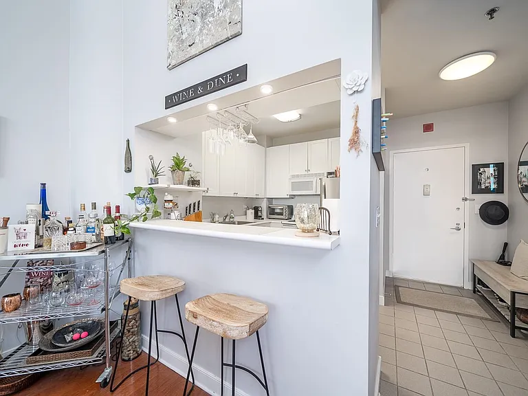 1500 Washington St #6P — Photo 10