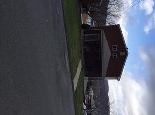 1073 5th St, Oakmont, PA 15139