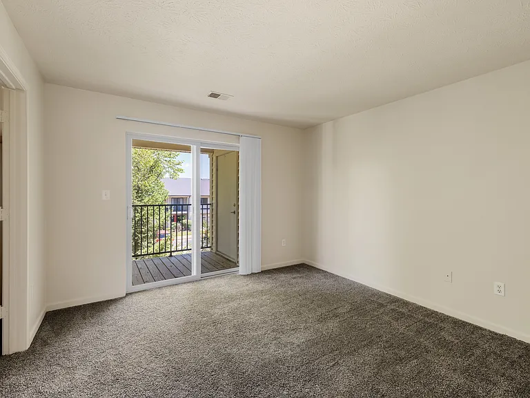Springview Apartments — Photo 45