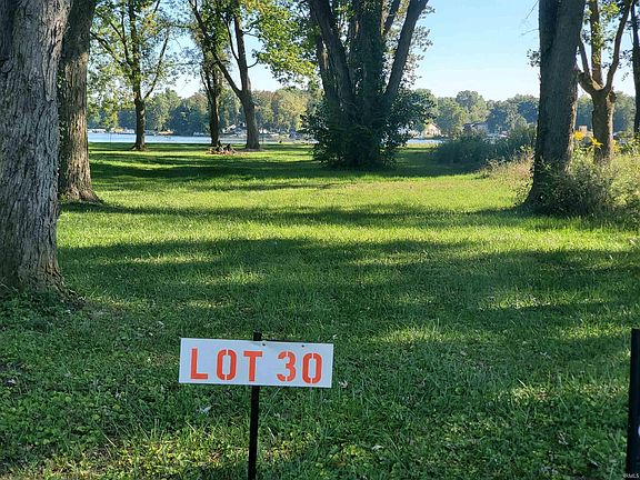 2nd image of Ln Ln #220-lot 30