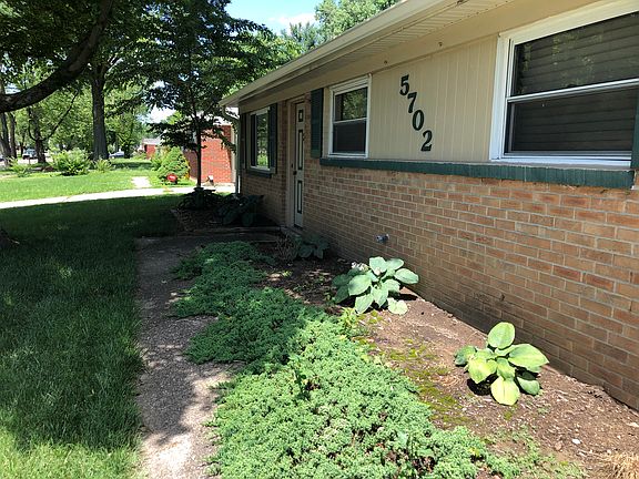 2nd image of 5702 Crab Apple Way