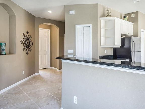 3rd image of 278 Padova Way