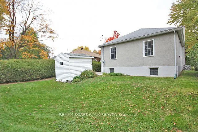 209 Knox Cres — Photo 19