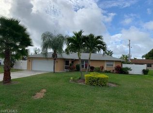 1112 SW 11th Ave, Cape Coral, FL 33991