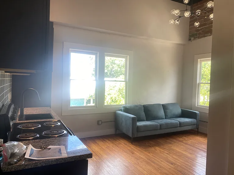 1714 S Saint Marys St #9 — Photo 9
