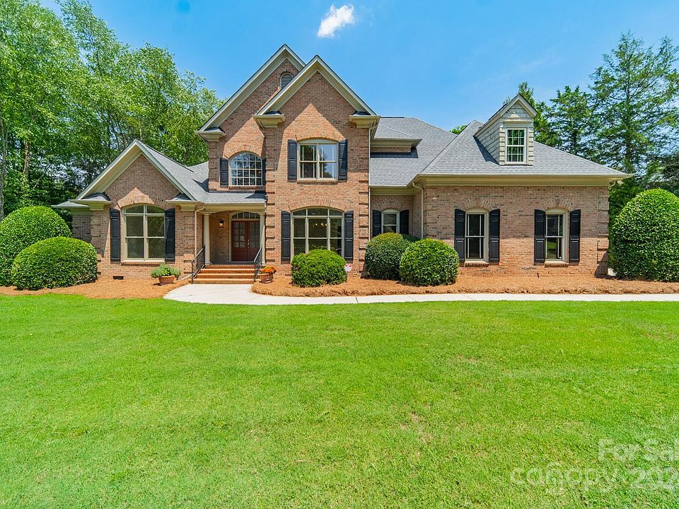 1st image of 3317 Maryhurst Ln