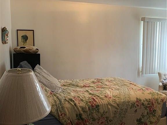 4th image of 1519 Academy Pl