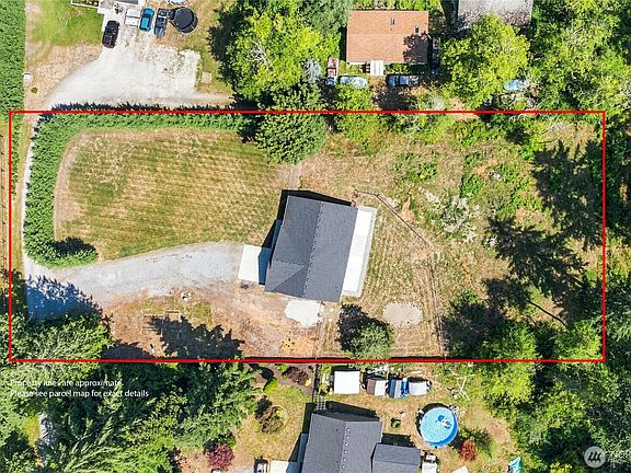 3rd image of 23519 152nd Avenue E