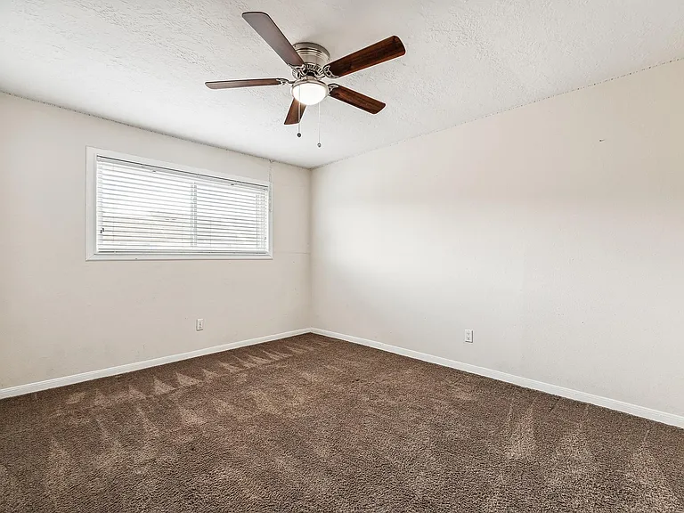 3013 Bee Cave Dr — Photo 8