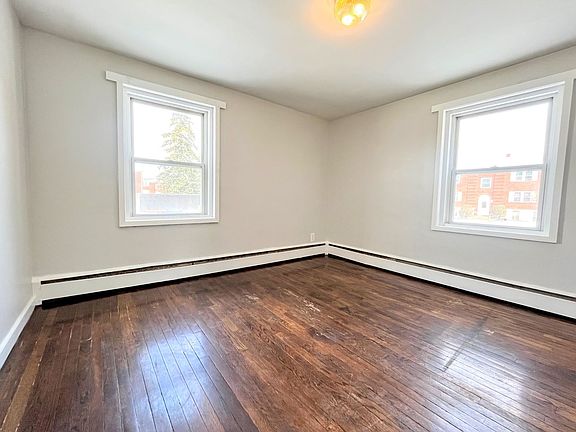 4th image of 49 Linda Dr APT 3