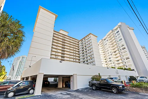 121 Golden Isles Dr #Penthouse 1 Photo 1