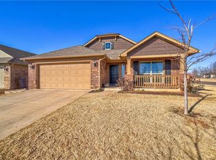 501 Parsons Dr, Yukon, OK 73099