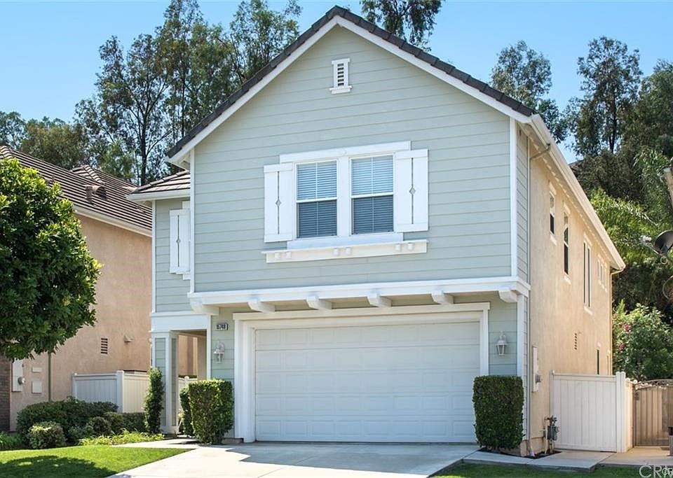 1st image of 15748 Willow Run Dr
