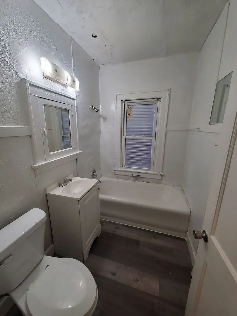 2331-2333 N 44th St. (Duplex)(Ace Property) — Photo 4
