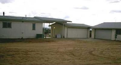 2-2 car garages + carport