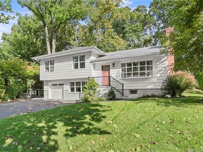 138 Brook Run Lane, Stamford, CT, 06905