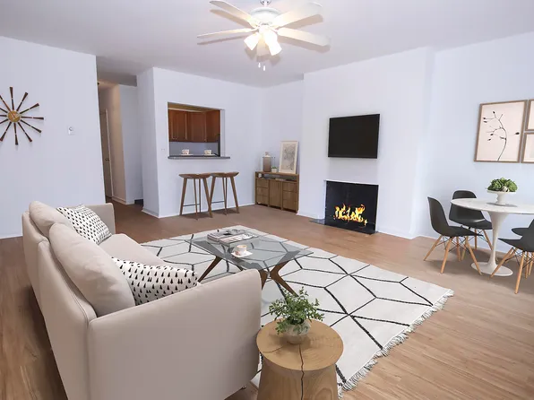 321 Sixth Avenue image 1 of 7