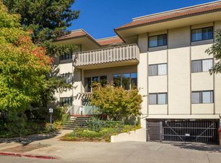 73 3rd St APT 11, Los Altos, CA 94022