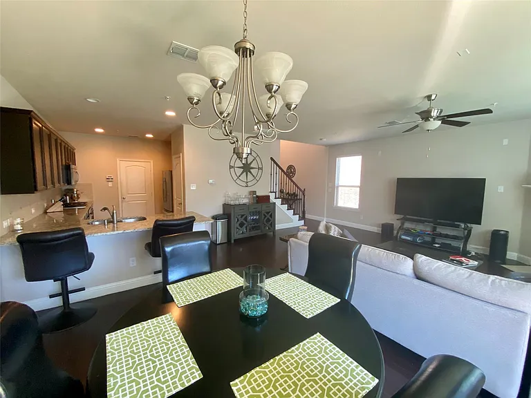 432 Hunt Dr — Photo 18